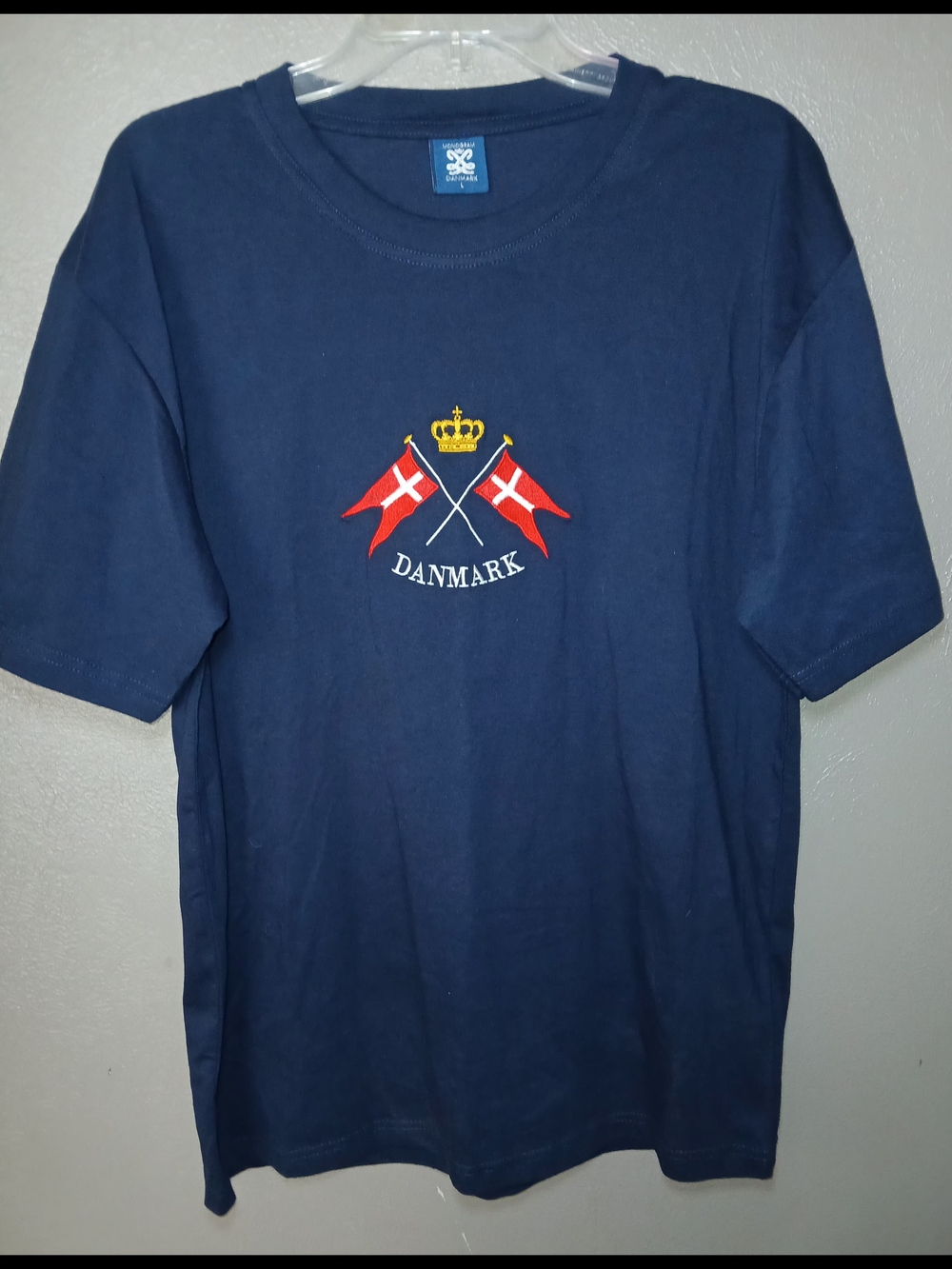 Source Unknown Navy T‑Shirt with Red and Gold Crest